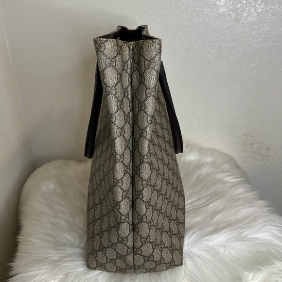 💯Authentic Gucci Tote Handbag🍀 - Picture 8 of 17